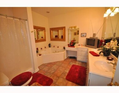 Master Bath/Spa.