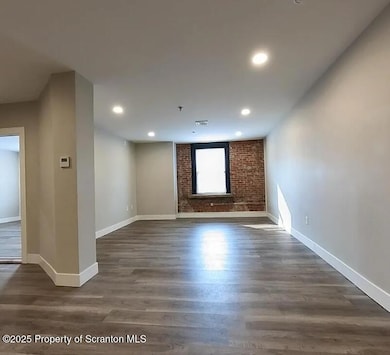 205 N Washington Ave unit 6, Scranton, PA 18503 - photo 4
