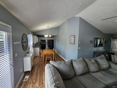 4144 Trinity Dr, Newburgh, IN 47630 - photo 4