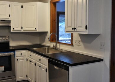Kitchen (2)