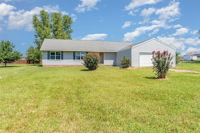 1411 Meadow View Ln, Blanchard, OK 73010 - photo 2