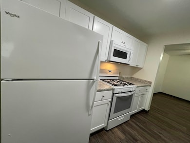 385 Huse Rd unit 3, Manchester, NH 03103 - photo 5