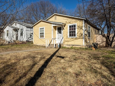 305 E Columbia St, Weatherford, TX 76086 - photo 5