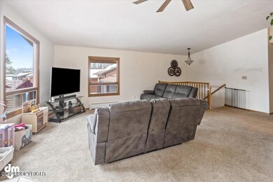 07-Living Room_IMG_0227