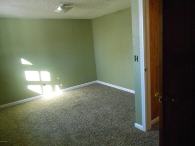 2091 Dimond Drive 019.jpg