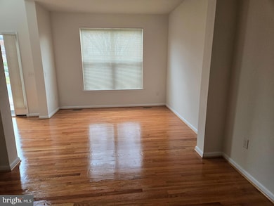 8218 Daniels Purchase Way, Millersville, MD 21108 - photo 3