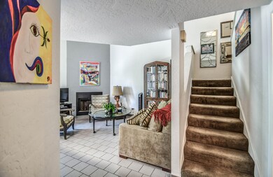 4328 N 36th St unit 10, Phoenix, AZ 85018 - photo 2