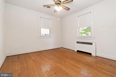 5511 Willys Ave, Halethorpe, MD 21227 - photo 4