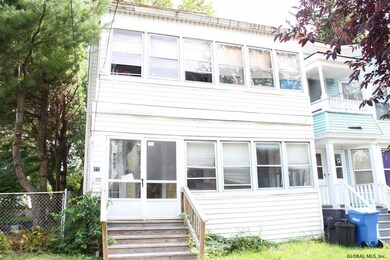 11 Stanwix St, Albany, NY 12209 - photo 2