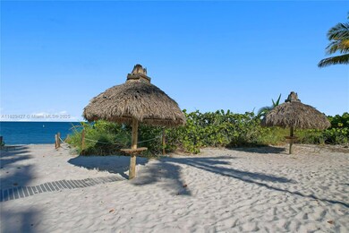 Discover paradise. great beach !!!