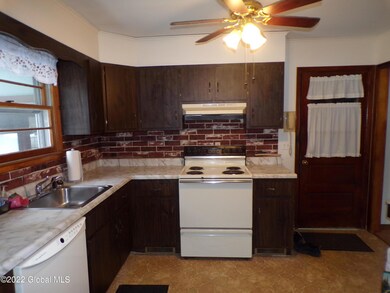 10 Mountain View Rd, Glens Falls, NY 12801 - photo 6