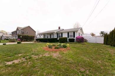 45 Center St, South Dartmouth, MA 02748 - photo 3