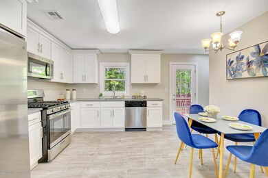 12-Kitchen