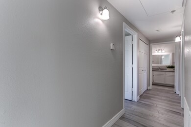 9450 E Becker Ln unit 2006, Scottsdale, AZ 85260 - photo 7