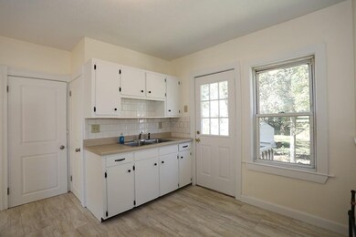 7 Butman St unit 3, Hudson, MA 01749 - photo 3