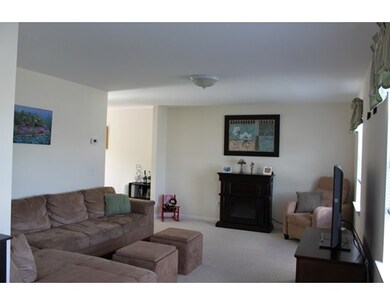 20 Christine St, Worcester, MA 01606 - photo 5