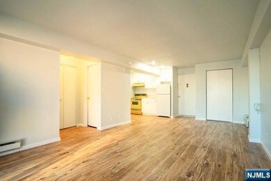 233 12th St unit 3D, Palisades Park, NJ 07650 - photo 3