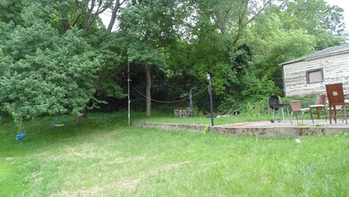 14 East St, Milford, MA 01757 - photo 2