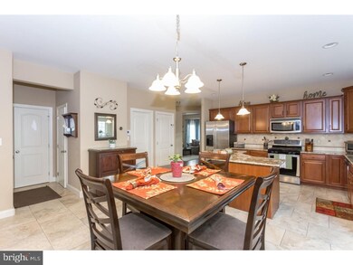 97 Fieldview Dr, Spring City, PA 19475 - photo 6