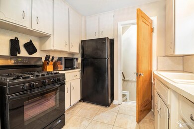 15792 Oceana Ave, Allen Park, MI 48101 - photo 6