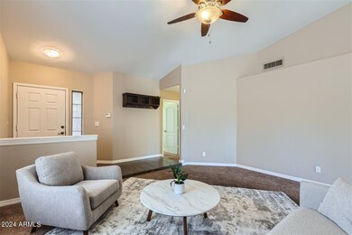 1917 North Bellview - Web Quality - 005