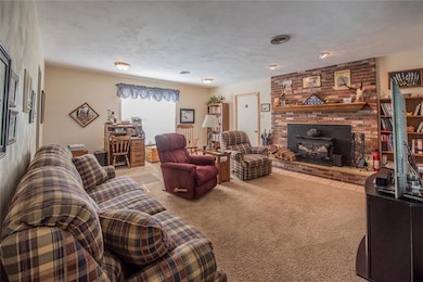 106 Brian Dr, Herminie, PA 15637 - photo 6