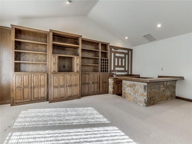 2112 Woodhill Rd, Edmond, OK 73025 - photo 5