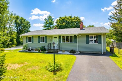 2001 Piney Point Rd, Troy, NY 12180 - photo 4