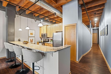 191 N Broadway unit 307, Milwaukee, WI 53202 - photo 4