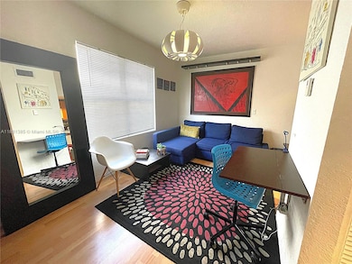 7326 Collins Ave unit 207, Miami Beach, FL 33141 - photo 5