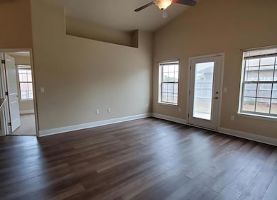 110 Bronze Cir, Crestview, FL 32539 - photo 6