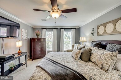 42086 Cherish Ct, Aldie, VA 20105 - photo 5