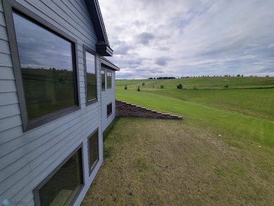 Yard (Side)