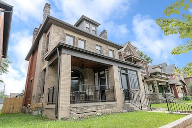 1275 E Long St, Columbus, OH 43203 - photo 3