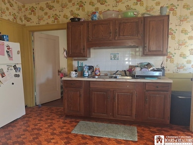 Eat In Kitchen with plenty of storage