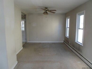 65 Cuthbert St, Schenectady, NY 12302 - photo 5