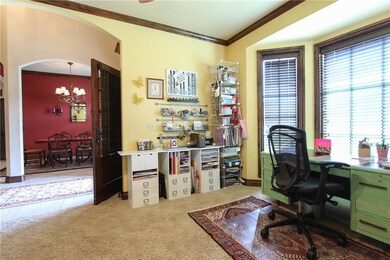 1217 River Chase Dr, Edmond, OK 73025 - photo 5