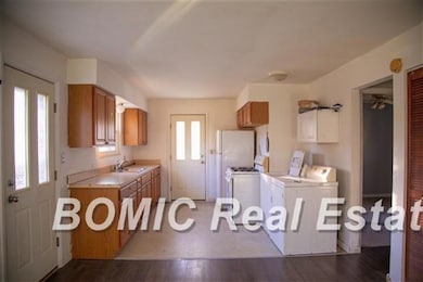 2139 Byrnes Dr, Clio, MI 48420 - photo 3