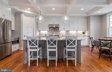 104 Yeonas Dr SE, Vienna, VA 22180 - photo 6