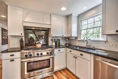 Updated Kitchen - Stainless Convection Oven, Dishw