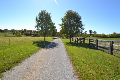 332 Hopewell Rd, Harrodsburg, KY 40330 - photo 5