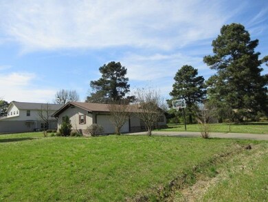 5602 W Kyle Rd, Texarkana, TX 75503 - photo 2