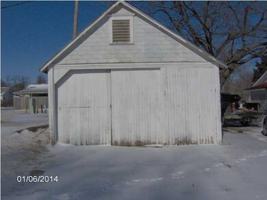 Detached 2 car garage Oversized