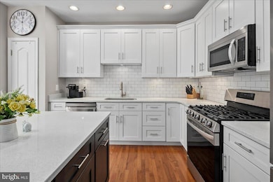 19595 Aspendale Square, Ashburn, VA 20147 - photo 3