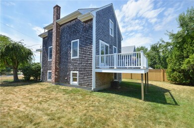 82 Norwood Ave, Portsmouth, RI 02871 - photo 3