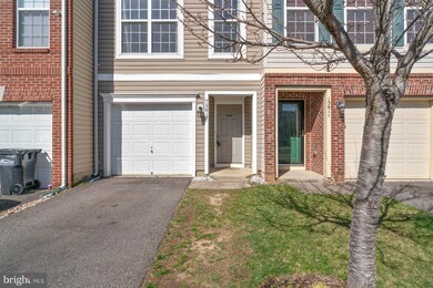 15613 John Diskin Cir, Woodbridge, VA 22191 - photo 2