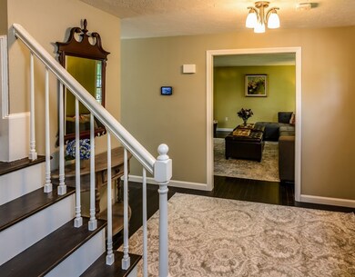 26 Old Nourse St, Westborough, MA 01581 - photo 4