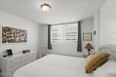 17-2727 N Atlantic Ave #204 (17 of 37)