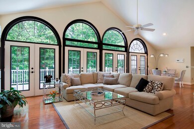 1838 Strickland Ct, Woodbridge, VA 22191 - photo 6