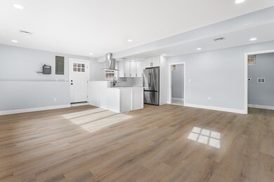 11 Hils Mill Rd, Pembroke, MA 02359 - photo 5